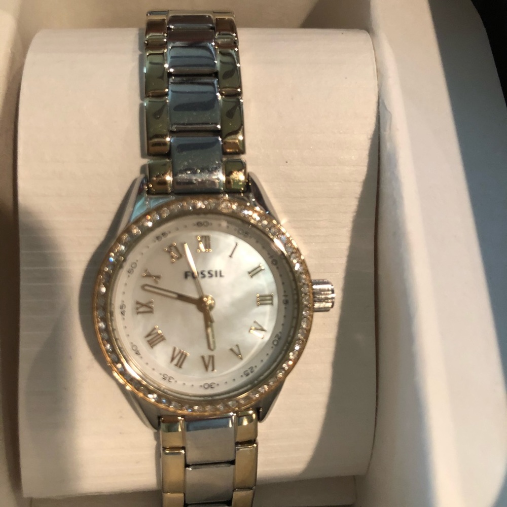 Ladies Fossil watch